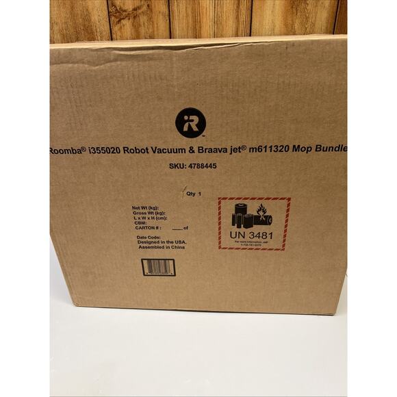 iRobot Roomba i3+ EVO (3550) Robot Vacuum and Braava Jet m6 (6113) Robot Mop - Picture 2 of 3